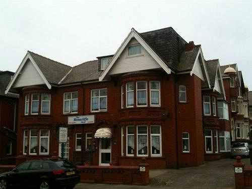 The Beaucliffe 3*